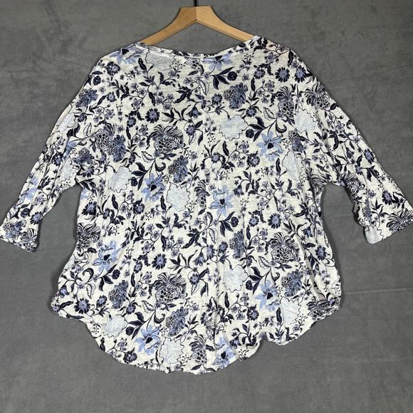 Rachel Zoe Womens Top Plus Size 2X Blue White Floral Linen 3/4 Sleeve Scoop Neck - Picture 2 of 8